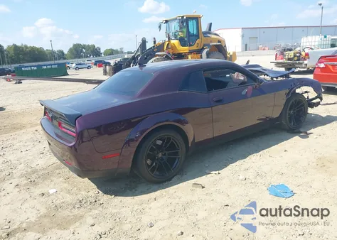 2022 Dodge Challenger R/T Scat Pack Widebody z USA, uszkodzony, nr VIN 2C3CDZFJ6NH131656